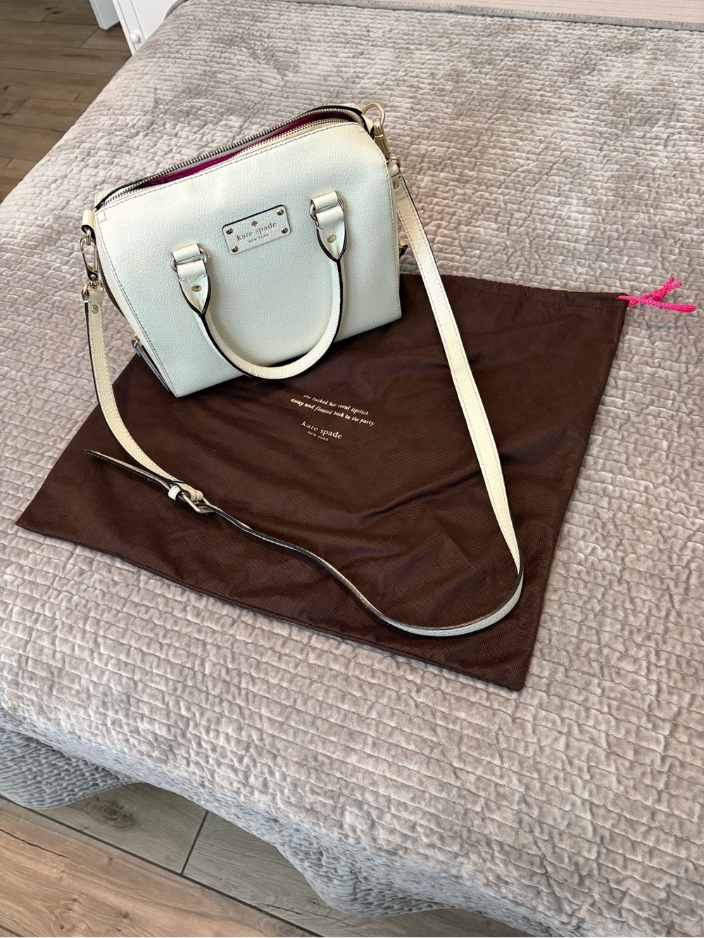 Kate Spade Cream Handbag/Crossbody Bag - Picture 4 of 15